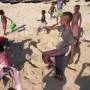 Madagascar - sur la plage du village Anakao