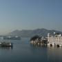 Inde - Jag Mandir et Lake Palace hotel sur le lac 