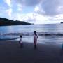 Vanuatu - Des enfants sur la plage de Hotspring