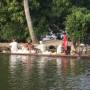 Inde - habitants au bord des backwaters